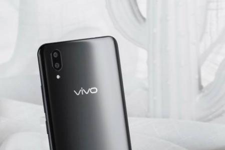 帶有顯示屏指紋掃描儀的Vivo X21將于本月推出讀取泄漏的功能