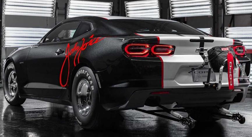 2020年COPO Camaro John Force Edition慈善拍賣籌集65萬美元