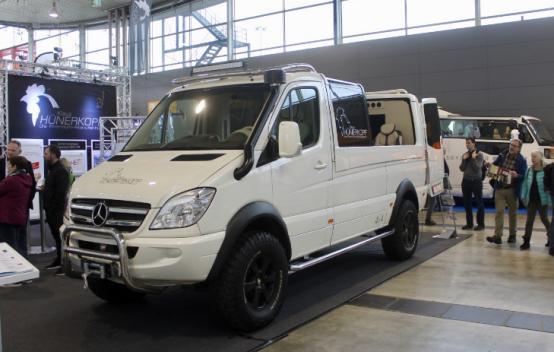 HünerkopfSprinter 4x4 Landaulet鎖定2020年最怪異的敞篷車