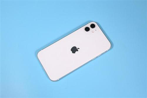 跡象表明蘋果將在三月份發(fā)布一款新的iPhone機(jī)型