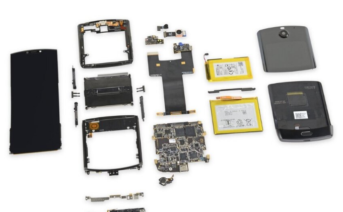 iFixit表示Motorola Razr可維修性得分最差