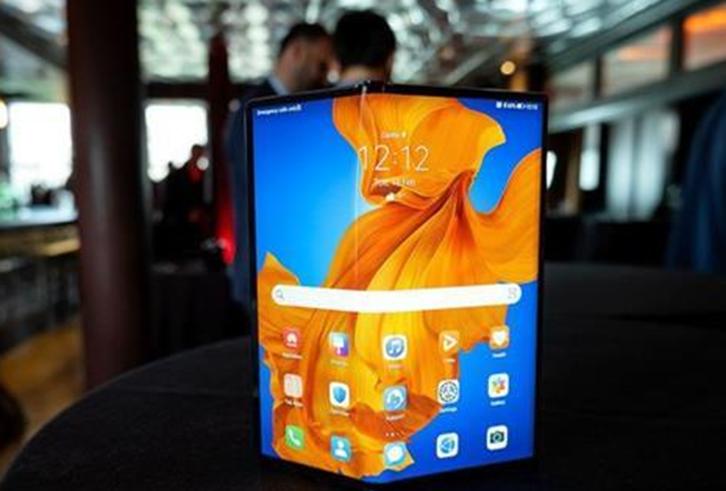 評測索尼Xperia 1 II手機(jī)性能如何及華為Mate Xs好不好