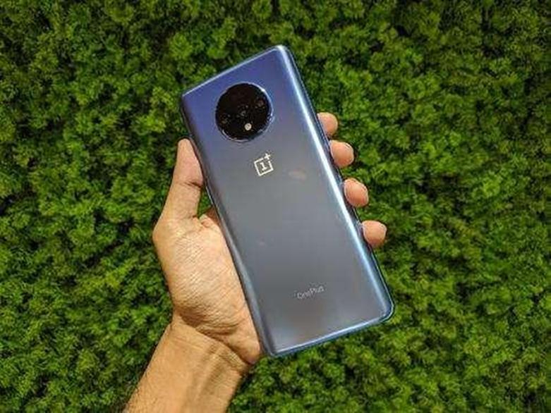 OnePlus 8 Pro首個(gè)Live Images在線發(fā)布具有打孔相機(jī)