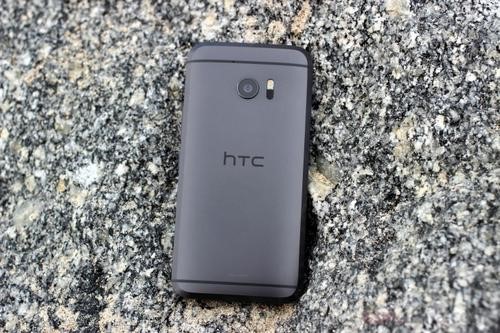 T-Mobile在短短兩個月后便拋棄了HTC 10