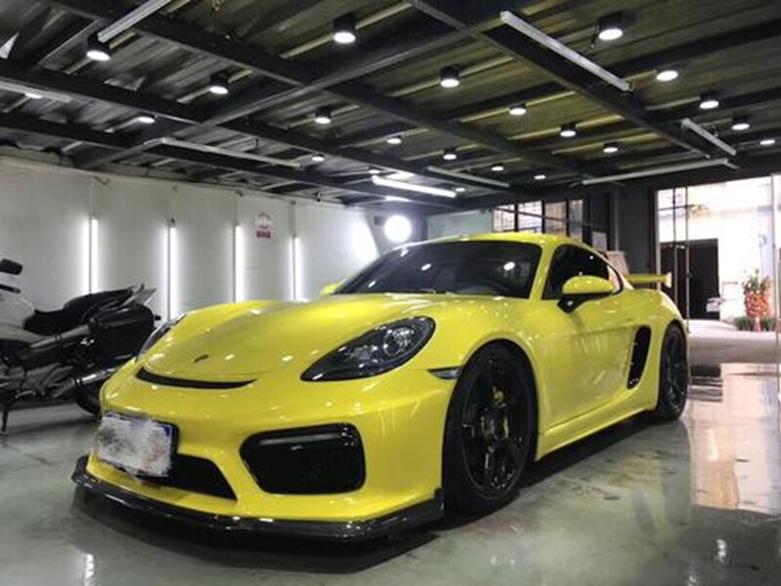 保時捷Cayman GT4驅動程序安裝了熱像儀監(jiān)控輪胎溫度