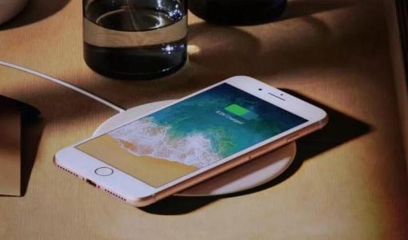 iPhone 8在英國(guó)泰晤士河底漂流了兩周后仍然可以使用