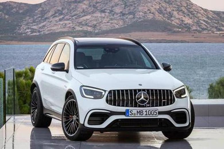 梅賽德斯AMG GLC 63改頭換面顯示了經(jīng)過調(diào)整的設(shè)計