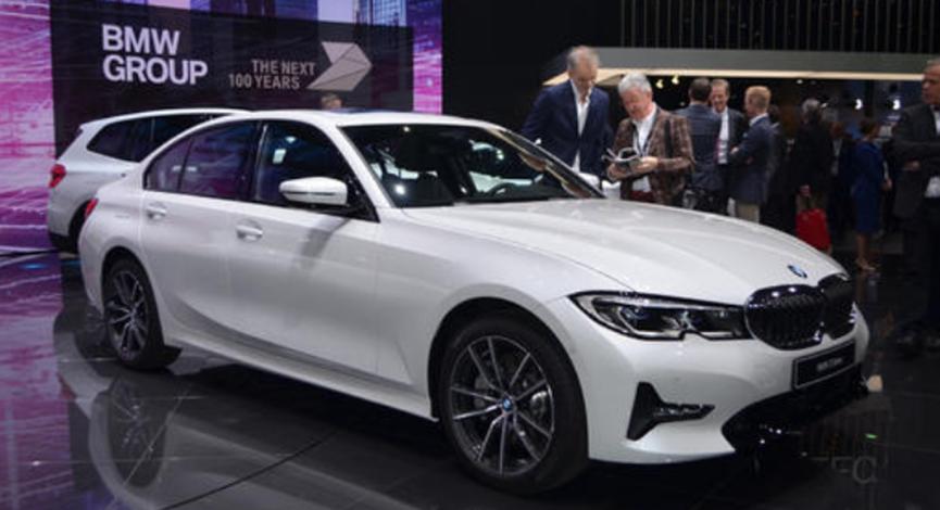 新型BMW 330e插電式混合動力車將EV范圍提高至23英里但降低了MPG