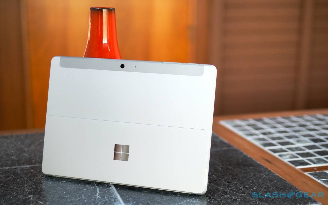 Surface Go 2為經(jīng)濟(jì)實(shí)惠的Windows平板電腦增加了更大的屏幕