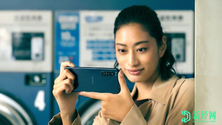 5G 索尼 Xperia 5 II將隨附18W充電器