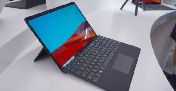 微軟終于發(fā)布了其高端的Surface Pro X筆記本電腦