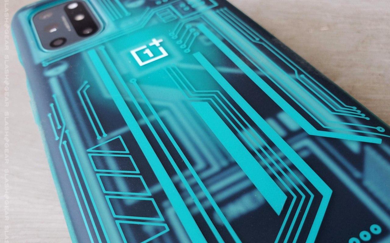 一加OnePlus 8T評(píng)測(cè)：明亮，清晰，彩色的顯示屏