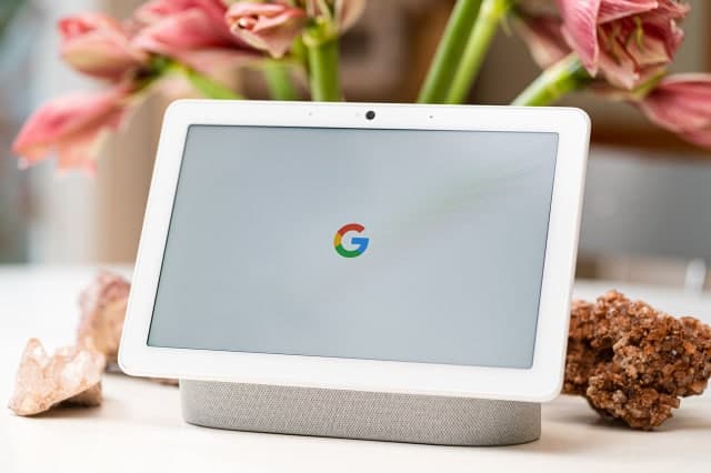 Google向智能顯示器添加了新的文字和益智游戲