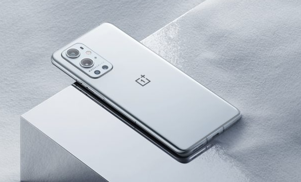 Oneplus 9 Pro支持50W無線充電