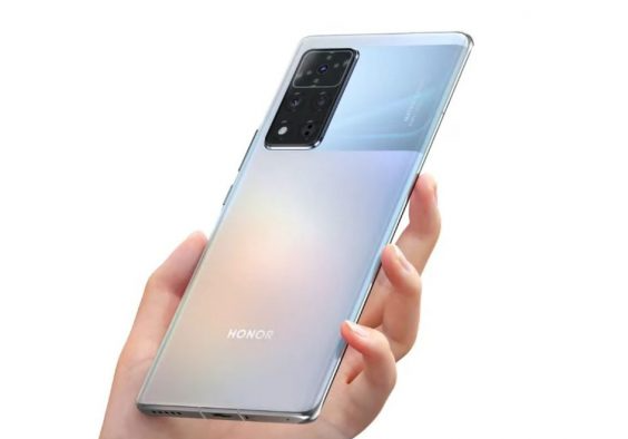 Oppo Reno 5 F有一個四攝像頭系統(tǒng)