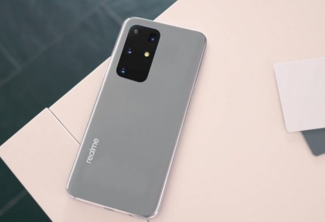 Realme X7 Pro具有全高清+分辨率的平面AMOLED顯示屏