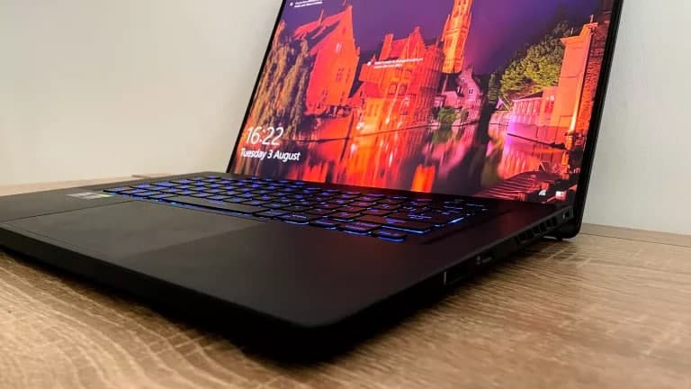 華碩 ROG Zephyrus M16 (GU603) 評(píng)測(cè)：便攜、強(qiáng)大、優(yōu)質(zhì)