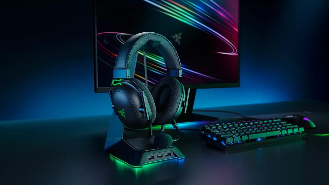 Razer BlackShark V2 評(píng)測：一款音質(zhì)出色的輕便游戲耳機(jī)