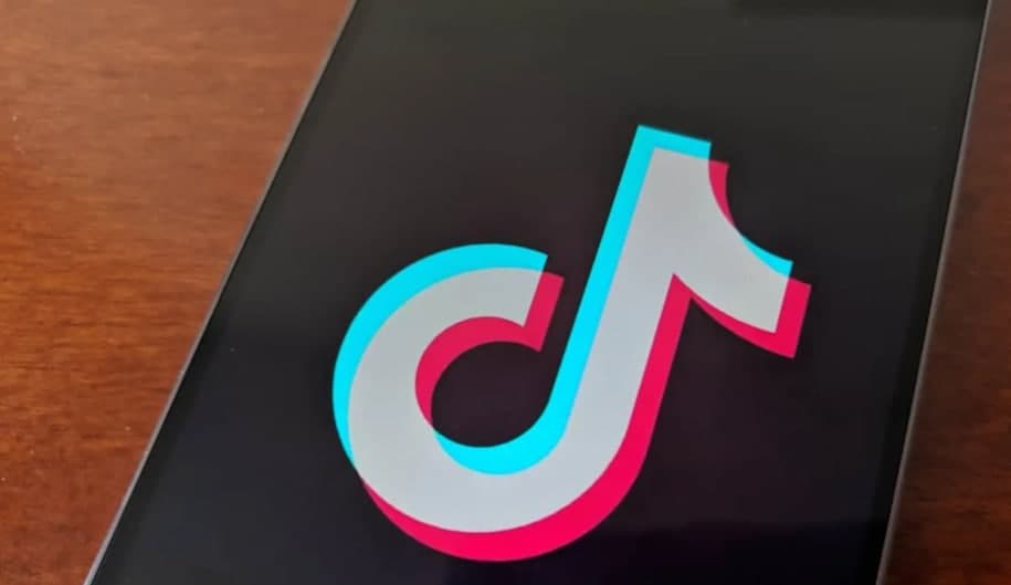 TikTok 宣布針對(duì)青少年的新隱私措施，限制可見性和通知