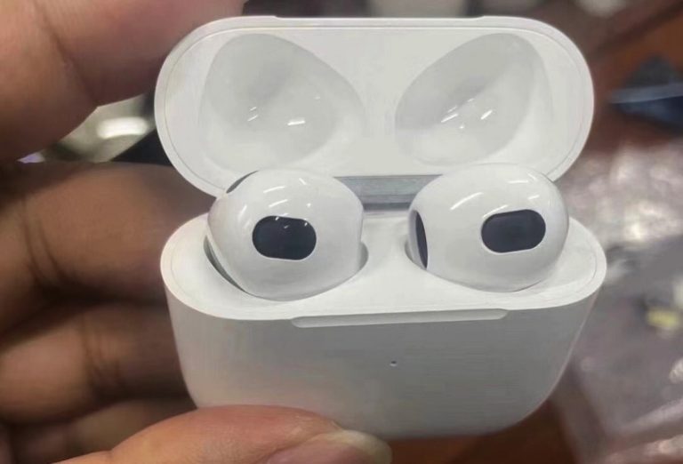 新的 AirPods 3 似乎仍會在 2021 年推出