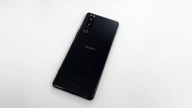 索尼 Xperia 5 III 評(píng)測(cè)：一款與旗艦競(jìng)爭(zhēng)的緊湊型智能手機(jī)