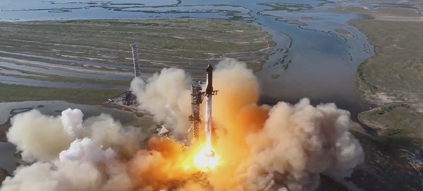 SpaceX星艦第六次試飛成功 取消“筷子夾火箭”壯舉