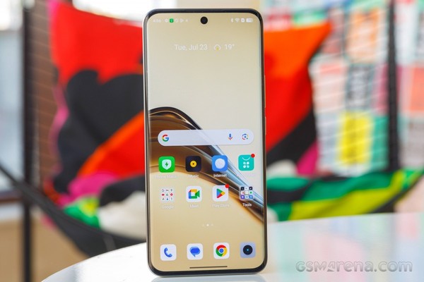 realme 14系列發(fā)布時間曝光 對標Redmi Note14系列